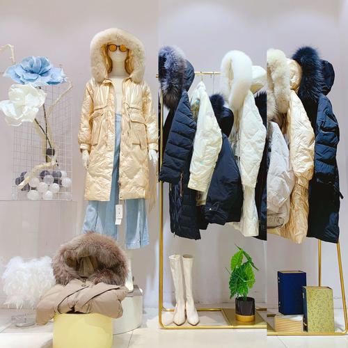 外套女冬季新款大山羽绒服品牌折扣女装淘宝货源批发 四季青乐町